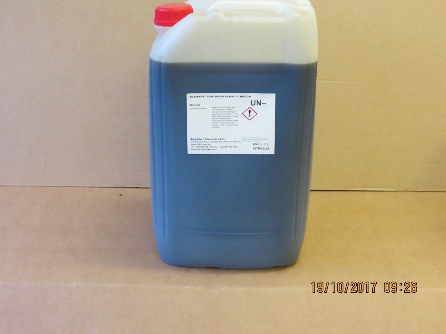 BF925 – Water based oil medium